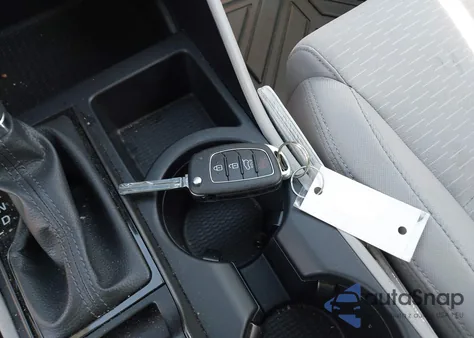 2019 Hyundai Tucson Se from USA, damaged, VIN KM8J23A45KU921641